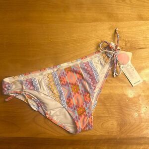 2-$15 Raisins bikini bottom‎